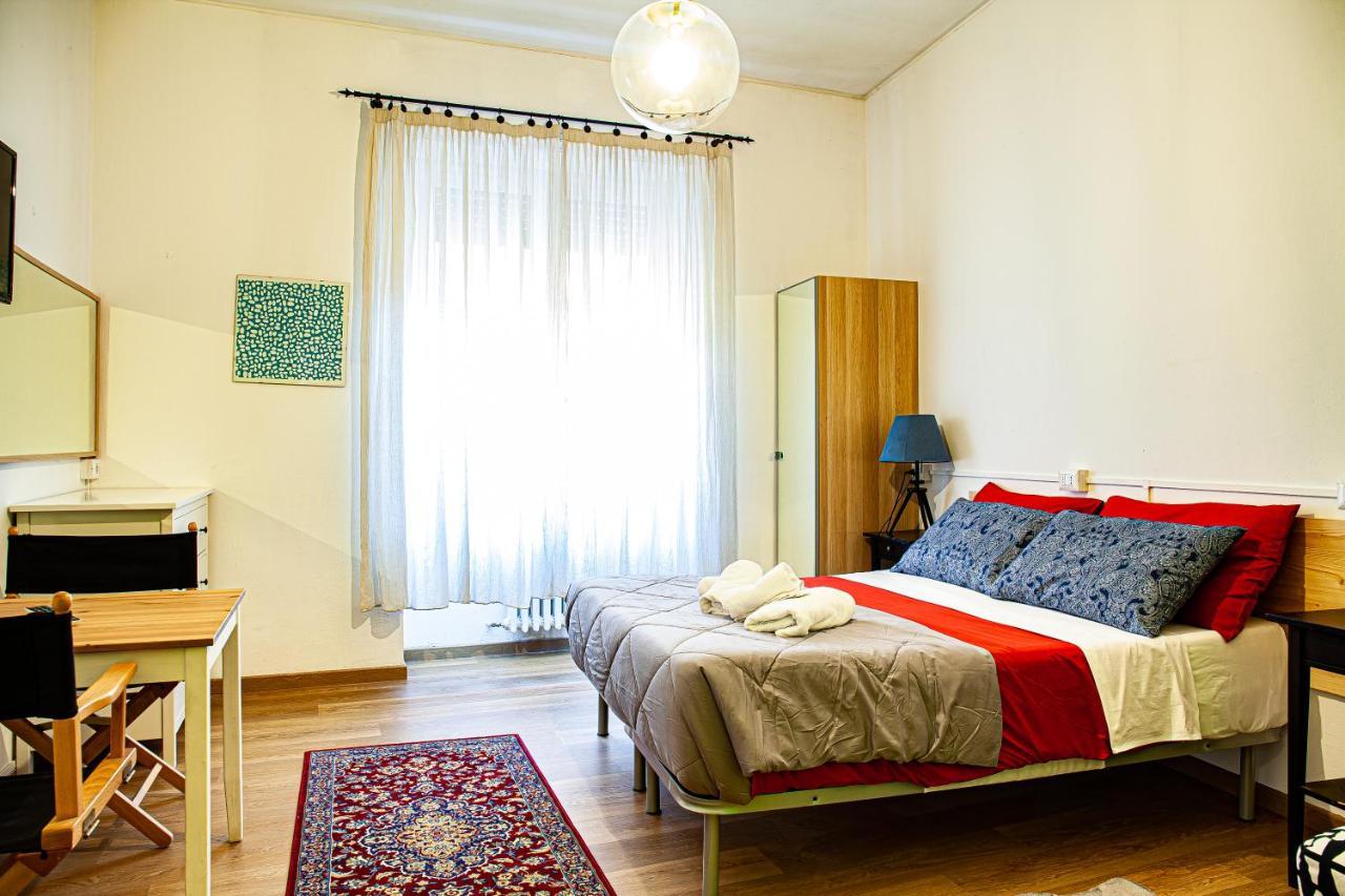 Ferienwohnung A Due Passi Dal Duomo Mailand Exterior foto